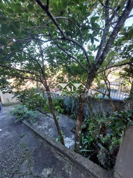 Casa à venda com 3 quartos, 280m² - Foto 22