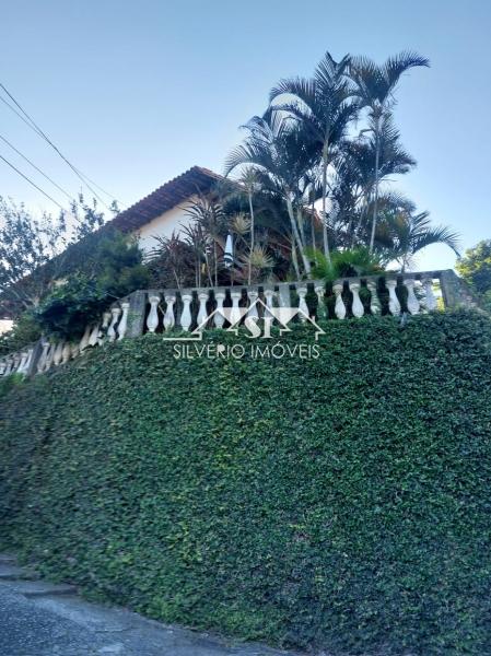 Casa à venda com 3 quartos, 280m² - Foto 25