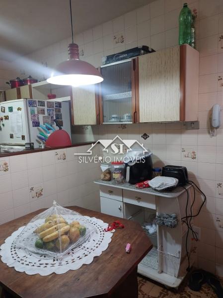 Casa à venda com 3 quartos, 280m² - Foto 30
