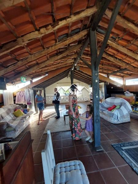 Casa à venda com 3 quartos, 280m² - Foto 34