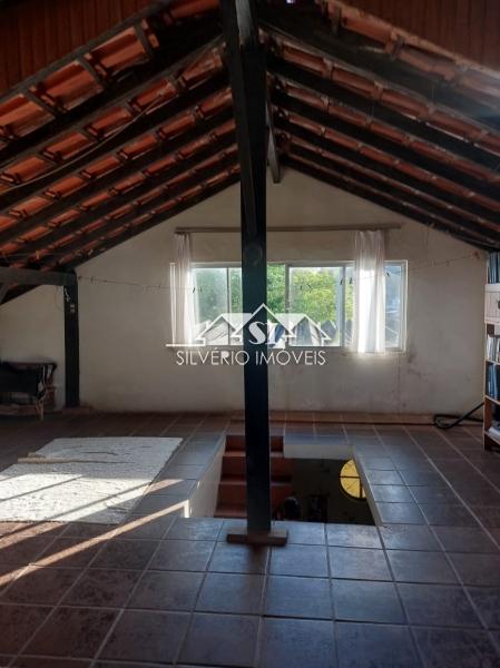 Casa à venda com 3 quartos, 280m² - Foto 35