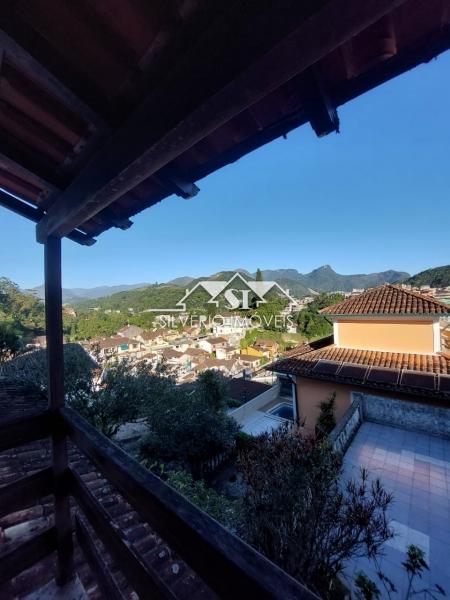 Casa à venda com 3 quartos, 280m² - Foto 44
