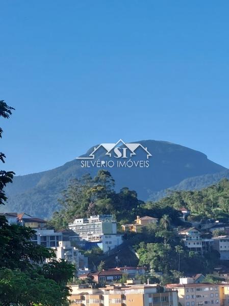 Casa à venda com 3 quartos, 280m² - Foto 47