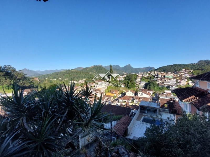 Casa à venda com 3 quartos, 280m² - Foto 49