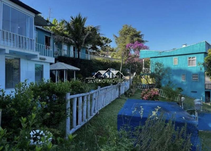 Casa à venda com 5 quartos, 300m² - Foto 3
