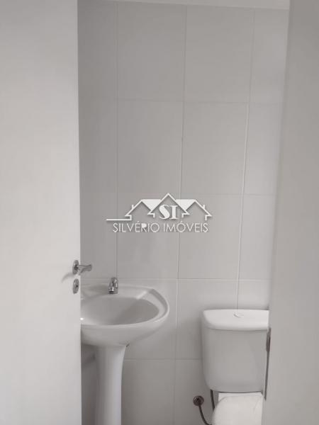 Apartamento à venda com 2 quartos, 72m² - Foto 11
