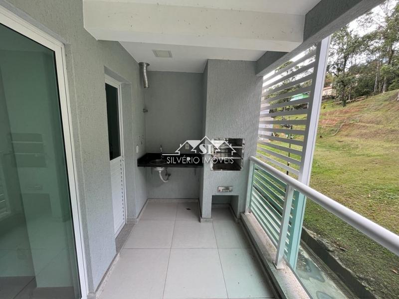 Apartamento em Coronel Veiga - Petrópolis/RJ  - 2 Quartos