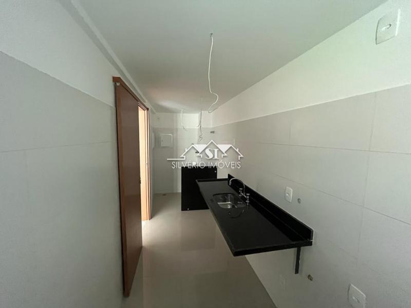 Apartamento à venda com 2 quartos, 112m² - Foto 6