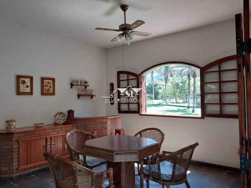 Sítio à venda com 2 quartos, 190m² - Foto 15