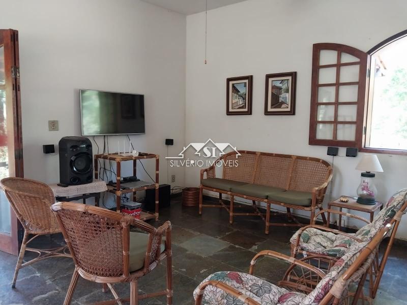 Sítio à venda com 2 quartos, 190m² - Foto 17