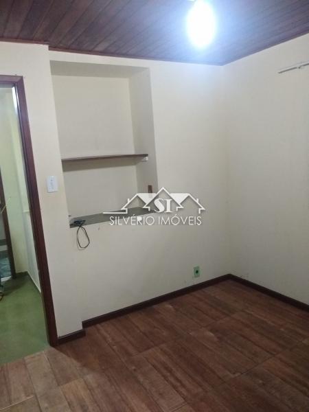 Casa à venda com 4 quartos, 160m² - Foto 8