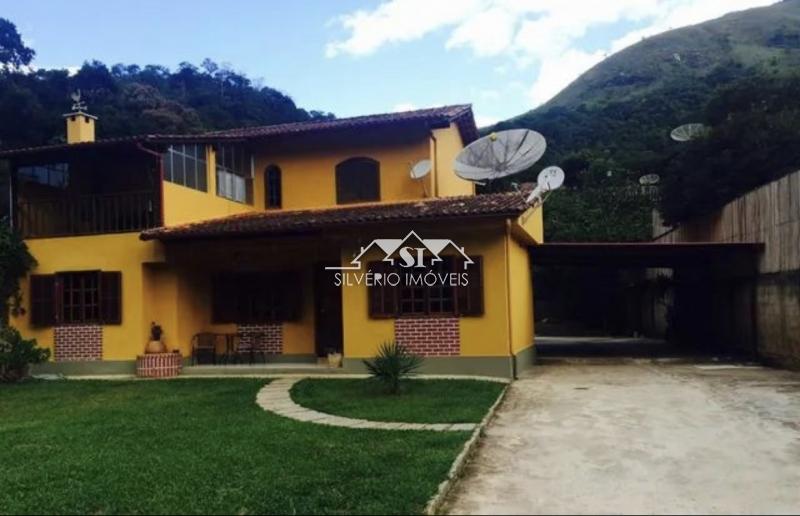 Casa em Vale do Cuiaba - Petrópolis/RJ  - 4 Quartos