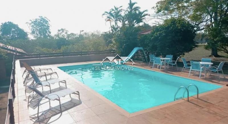Sítio à venda com 8 quartos, 653m² - Foto 9