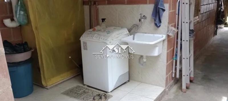 Casa à venda com 2 quartos, 90m² - Foto 6