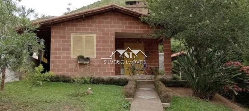 Casa em Areal - Areal/RJ  - 2 Quartos