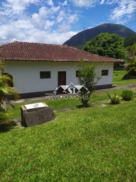 Casa à venda com 3 quartos, 350m² - Foto 6