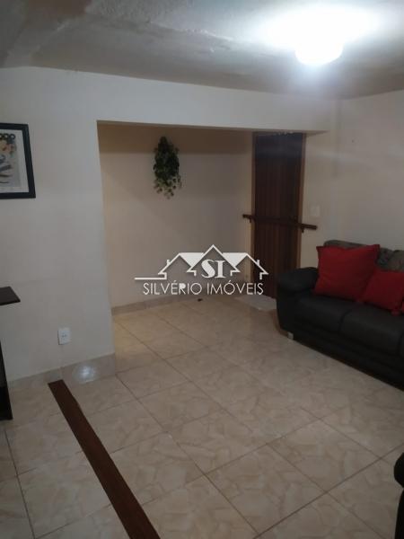 Casa à venda com 3 quartos, 350m² - Foto 11