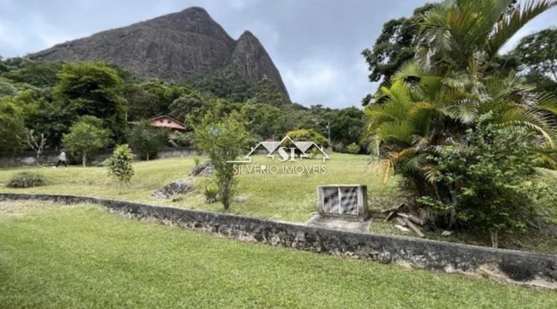 Casa à venda com 3 quartos, 350m² - Foto 17