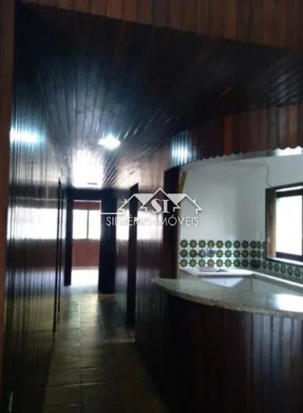 Casa à venda com 5 quartos, 400m² - Foto 7