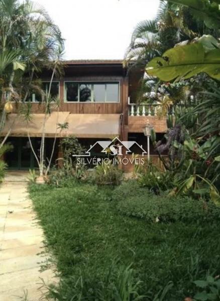 Casa à venda com 5 quartos, 400m² - Foto 4