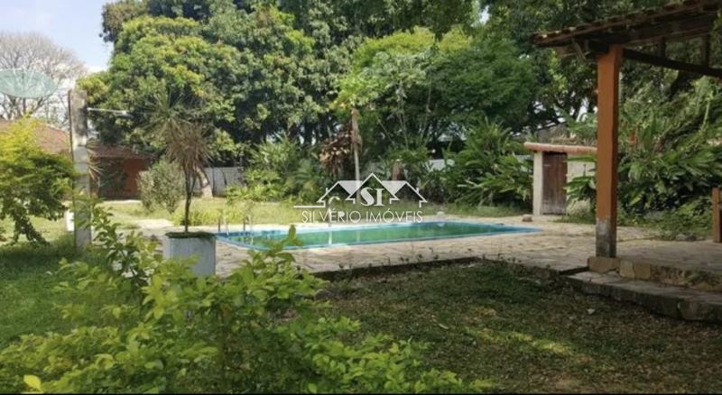Casa à venda com 10 quartos, 1200m² - Foto 5