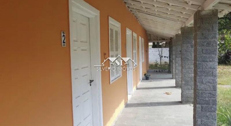 Casa à venda com 10 quartos, 1200m² - Foto 11