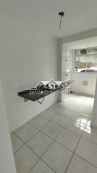 Apartamento à venda com 2 quartos, 60m² - Foto 9