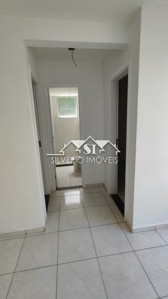 Apartamento à venda com 2 quartos, 60m² - Foto 11
