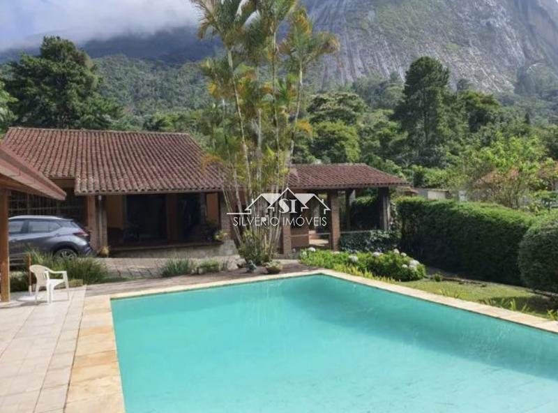 Casa em Araras - Petrópolis/RJ  - 5 Quartos