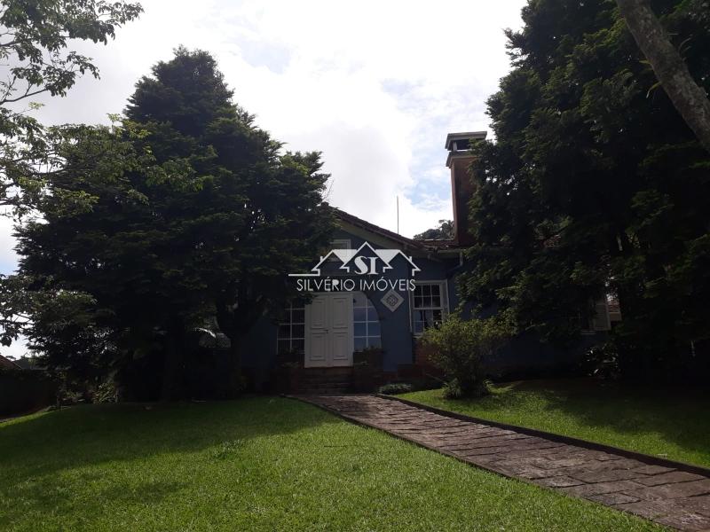Casa à venda e aluguel com 4 quartos, 255m² - Foto 2