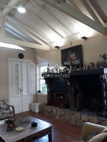 Casa à venda e aluguel com 4 quartos, 255m² - Foto 19