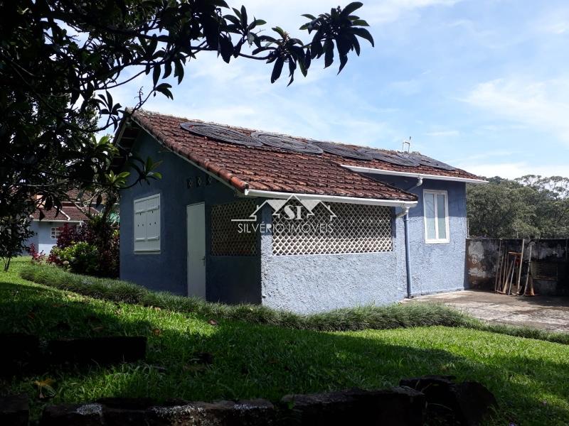 Casa à venda e aluguel com 4 quartos, 255m² - Foto 6