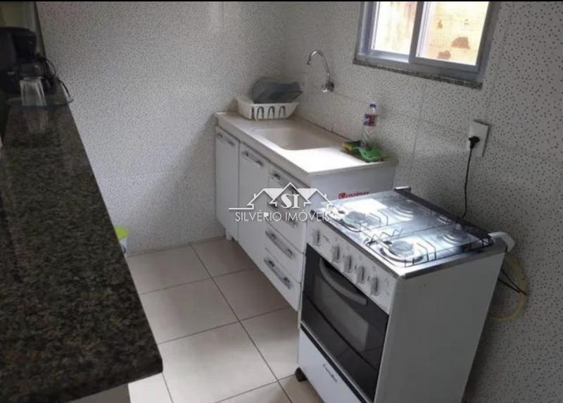 Casa à venda com 11 quartos, 221m² - Foto 8