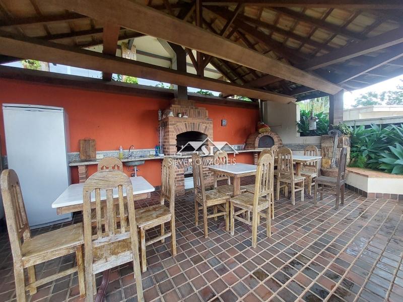 Casa à venda com 7 quartos, 816m² - Foto 16