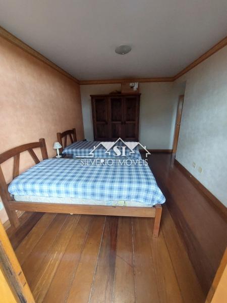 Casa à venda com 7 quartos, 816m² - Foto 31