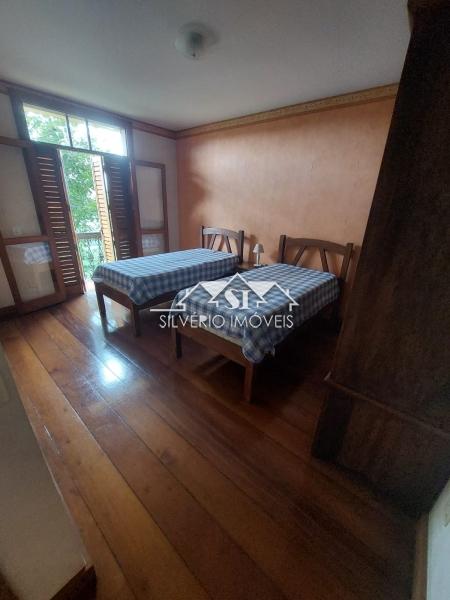 Casa à venda com 7 quartos, 816m² - Foto 33