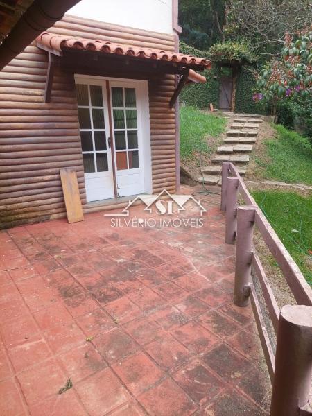 Casa à venda com 4 quartos, 350m² - Foto 8