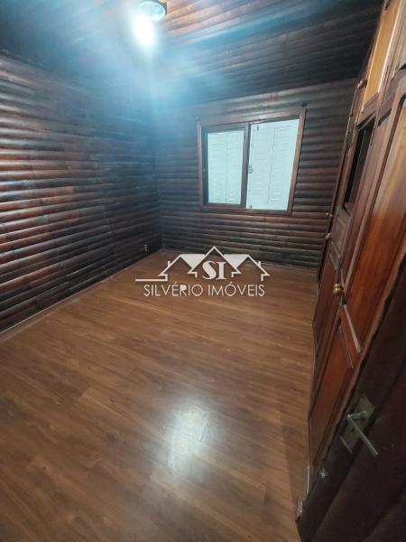 Casa à venda com 4 quartos, 350m² - Foto 11