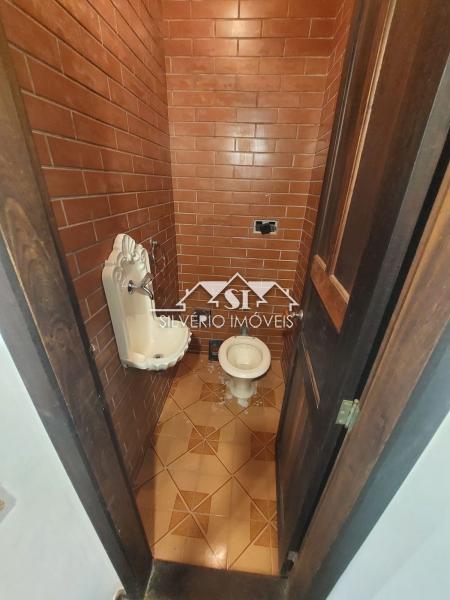 Casa à venda com 4 quartos, 350m² - Foto 27
