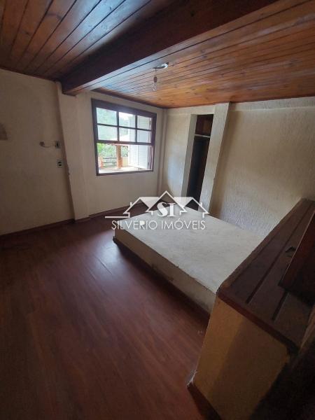 Casa à venda com 4 quartos, 350m² - Foto 29