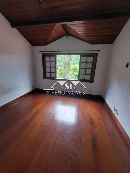 Casa à venda com 4 quartos, 350m² - Foto 34