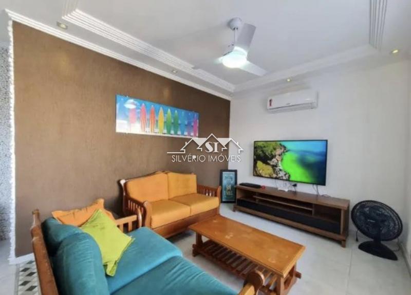 Casa à venda com 8 quartos, 360m² - Foto 6