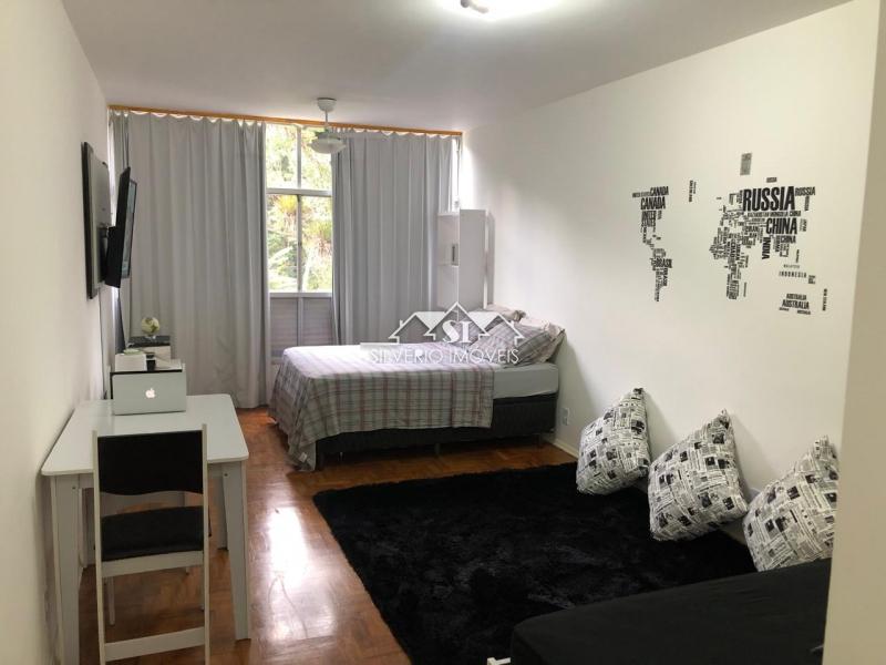 Apartamento à venda com 1 quarto, 32m² - Foto 2