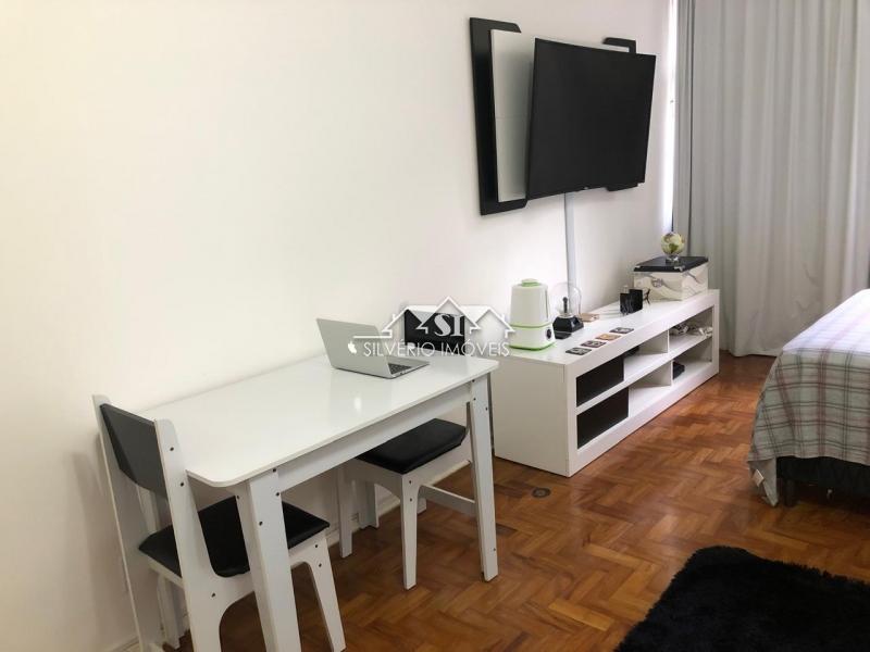 Apartamento à venda com 1 quarto, 32m² - Foto 11