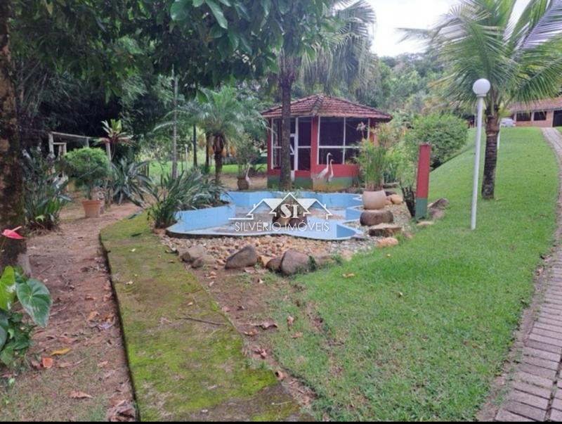 Sítio à venda com 5 quartos, 340m² - Foto 3