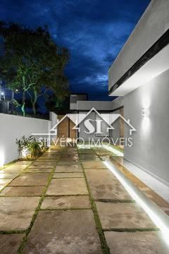 Casa à venda com 3 quartos, 350m² - Foto 12