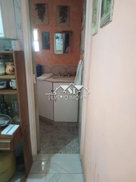 Casa à venda com 2 quartos, 45m² - Foto 2