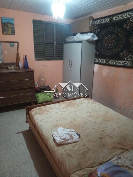 Casa à venda com 2 quartos, 45m² - Foto 6