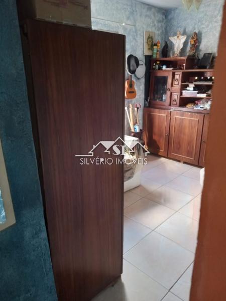 Casa à venda com 2 quartos, 45m² - Foto 7