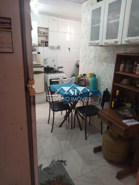 Casa à venda com 2 quartos, 45m² - Foto 10